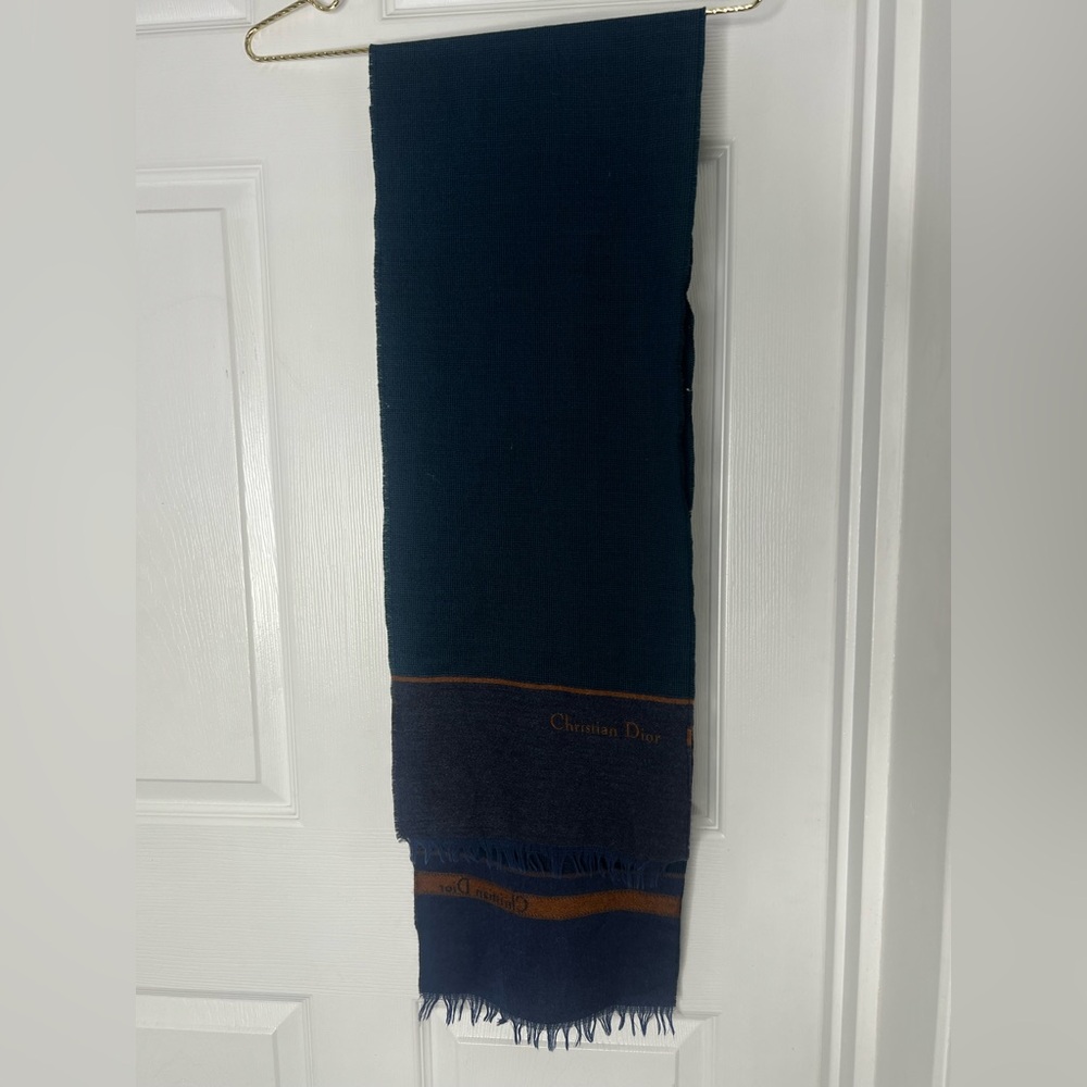 Christian Dior Wool Blue Women’s Scarf - Picture 4 of 9